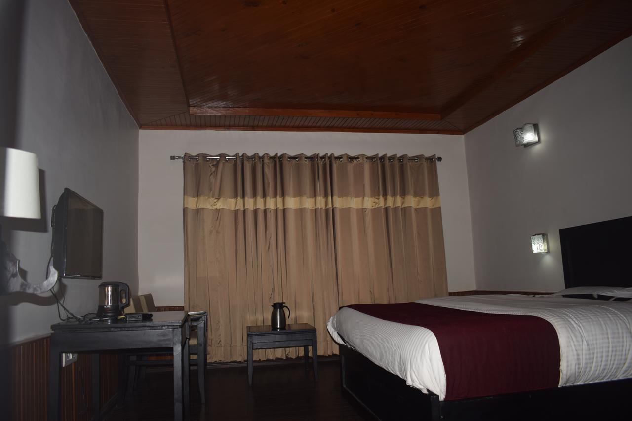 Aksa Resort Pahalgam Exterior photo